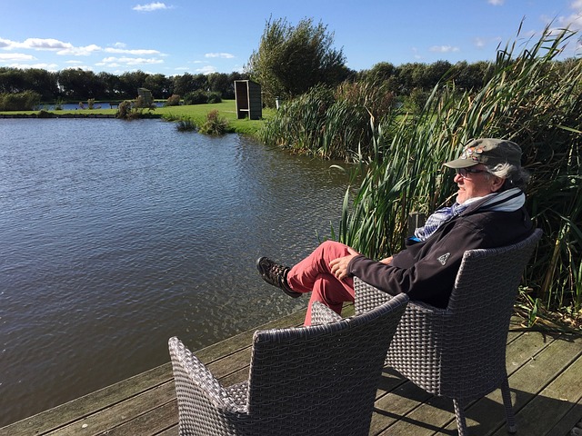 更是在近年 更是在近年